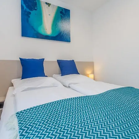 Apartamento Apartments Luca & Sally Krk Town