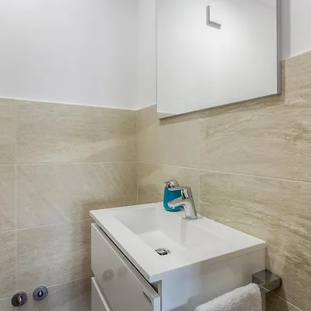 Apartments Luca & Sally Apartamento Krk Town