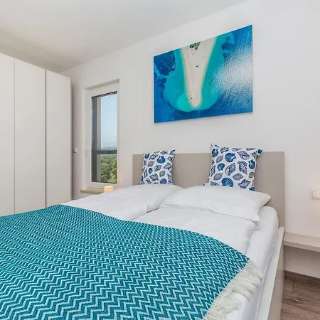 Apartamento Apartments Luca & Sally *